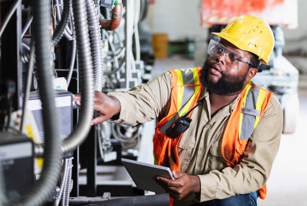 Best Affordable Emergency Electrician  in Day Heights, OH